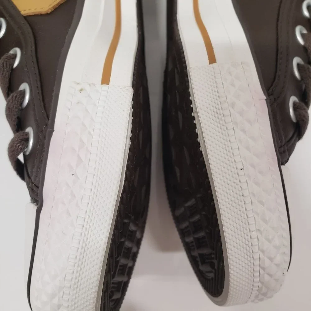 Converse Star Player Cuff Rib Mid Sneakers in‎ Choco - Size M/4.5 W/6.5